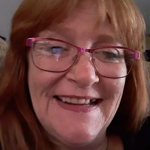 Meet your Posher, Connie